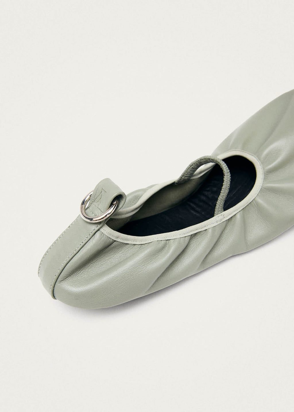 Naira Barefoot Green Leather Ballet Flats
