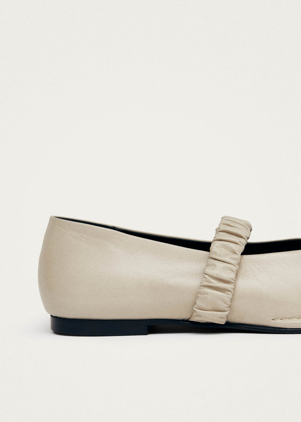 Lautan Cream Leather Ballet Flats
