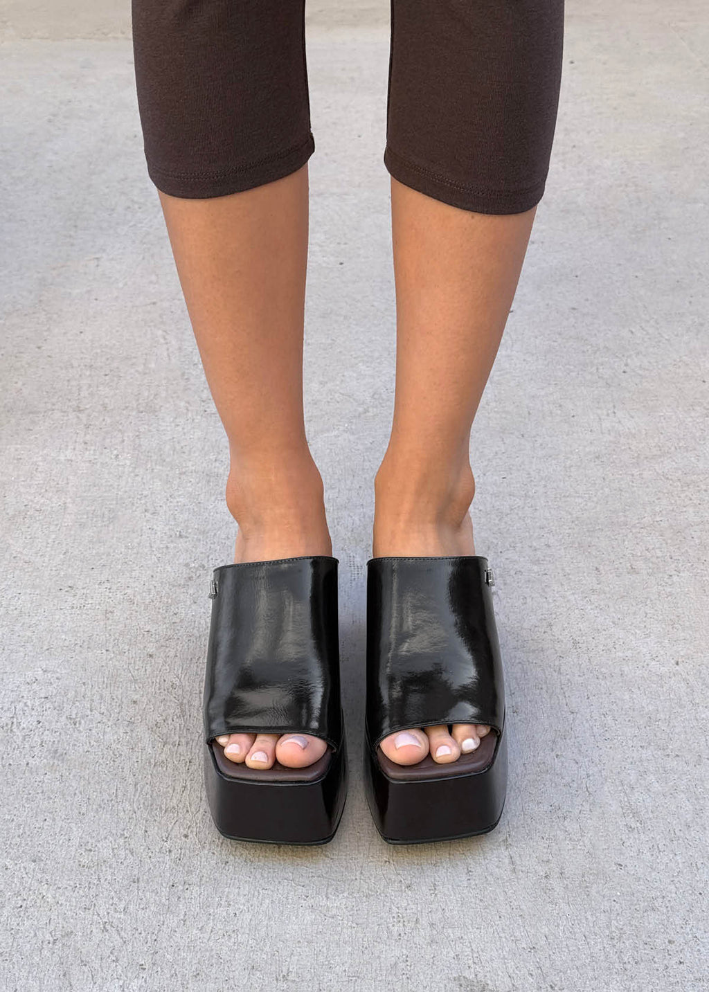 Vale Patent Brown Leather Sandals