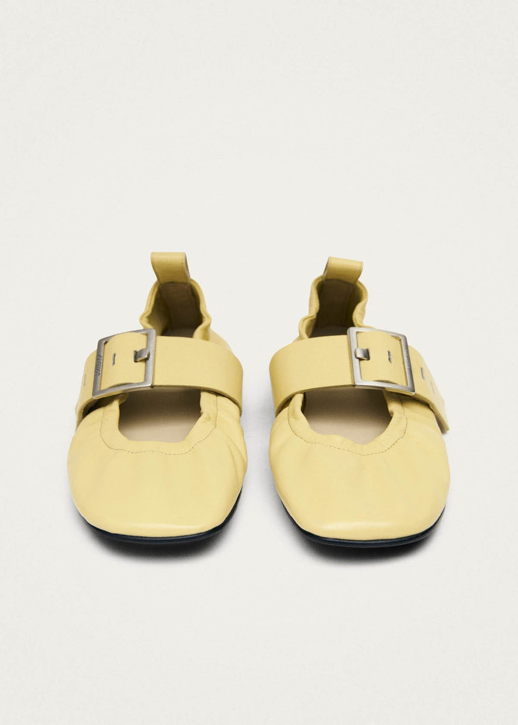 Sarea Vanilla Leather Ballet Flats