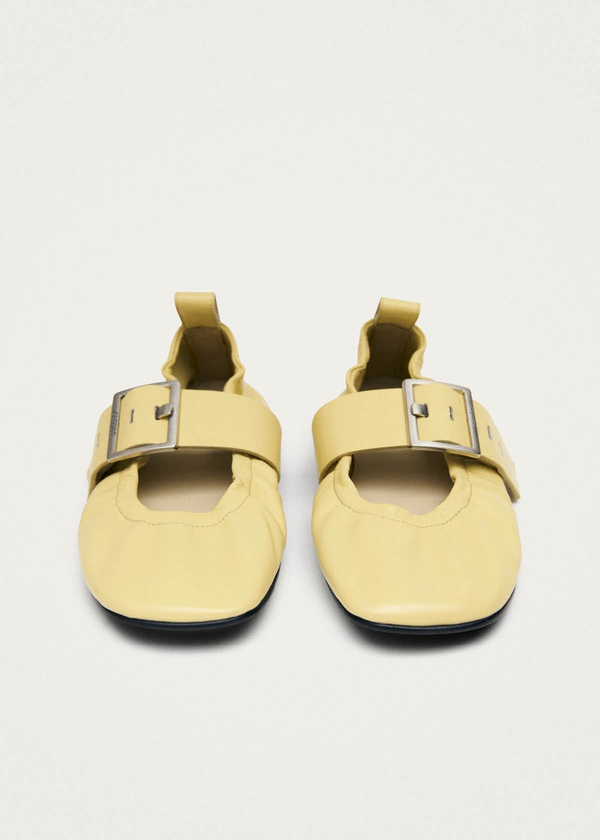 Sarea Vanilla Leather Ballet Flats