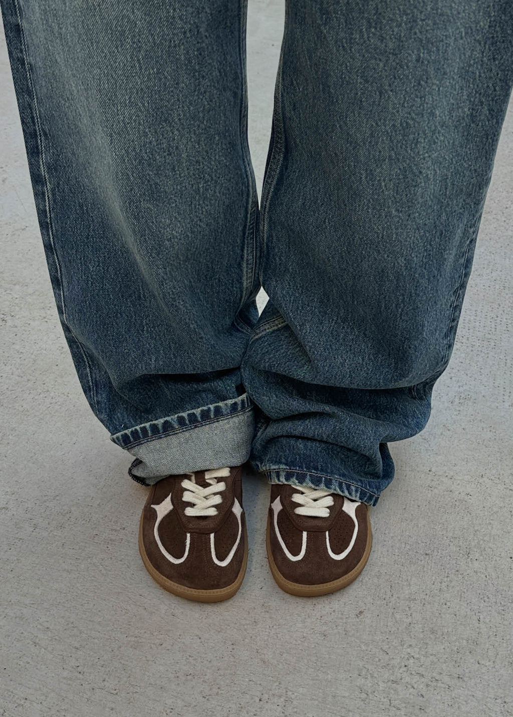 Tb.00 Barefoot Rife Cocoa & Off White Leather Sneakers
