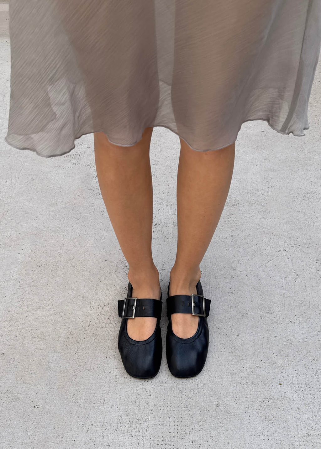 Sarea Black Leather Ballet Flats